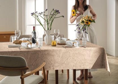 Toalha de Mesa Quadrada 8 Lugares Sempre Limpa Aurora Avelã - Karsten