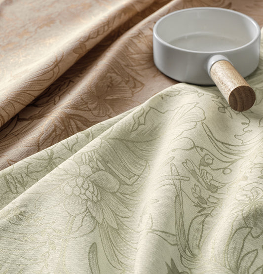 Toalha de Mesa Quadrada 8 Lugares Sempre Limpa Aurora Avelã - Karsten